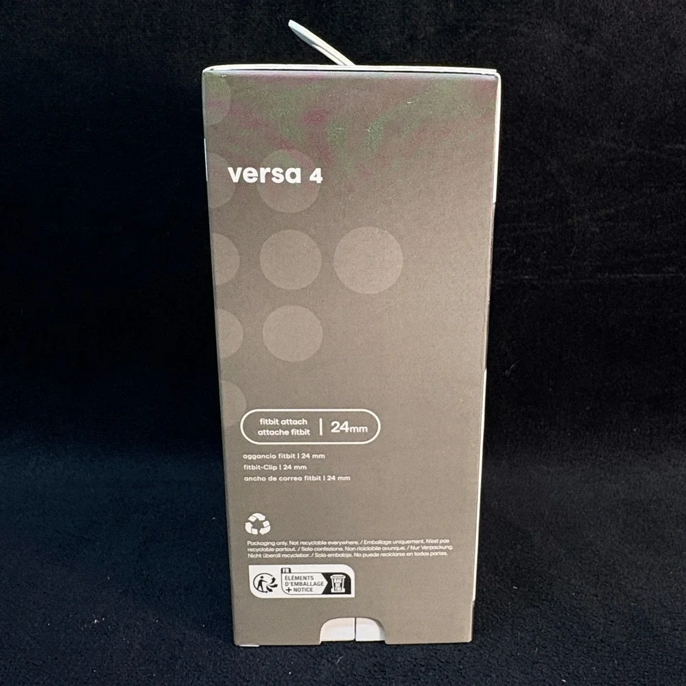 Fitbit Versa 4 Smartwatch Graphite Aluminum Case Black Infinity Band NIB